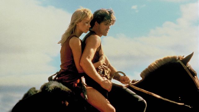 Deathstalker II: Duel of the Titans Backdrop