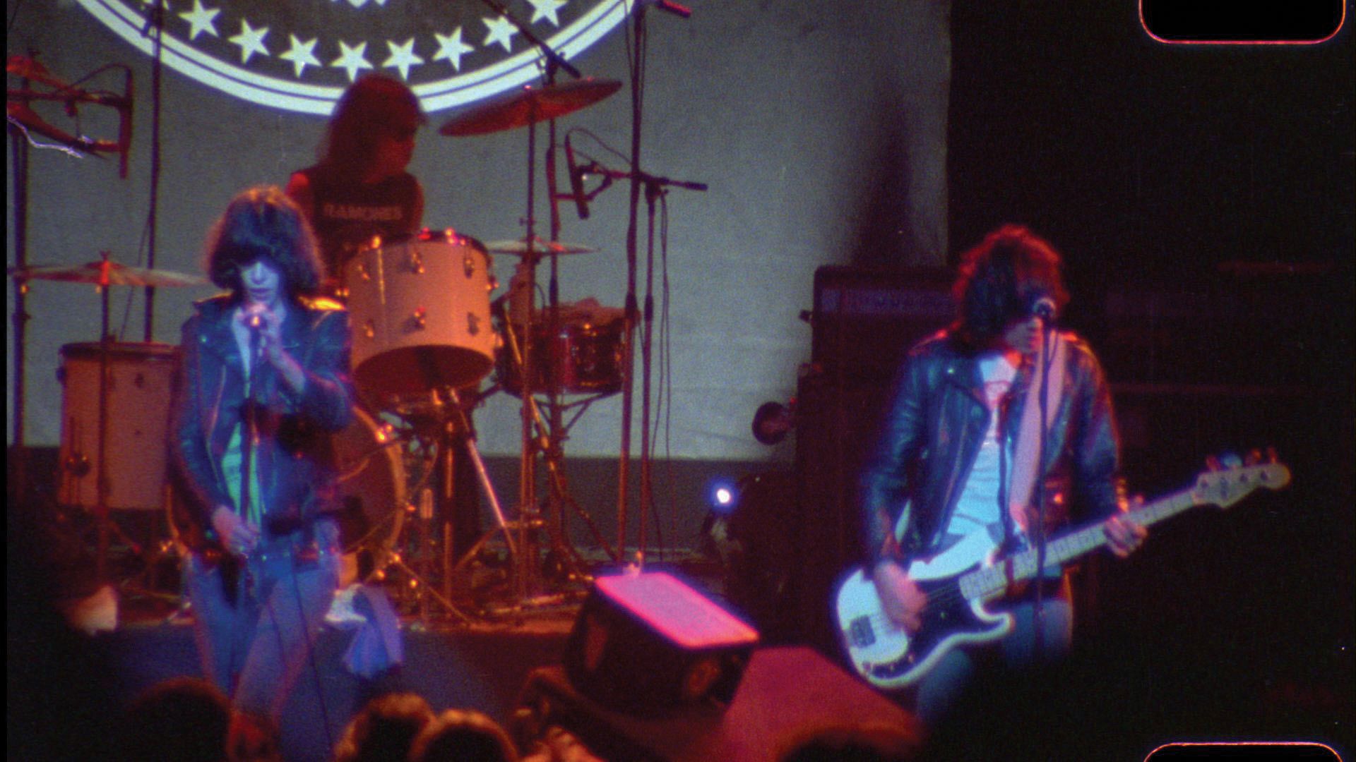 Ramones: Raw Backdrop