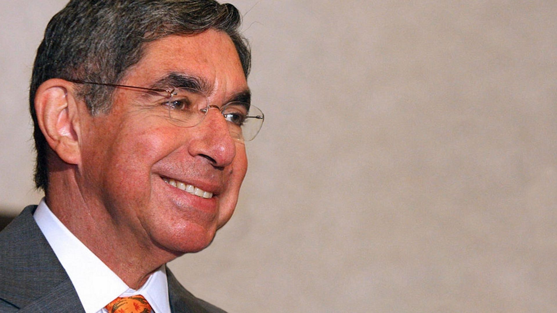 Oscar Arias: Without a Shot Fired Backdrop