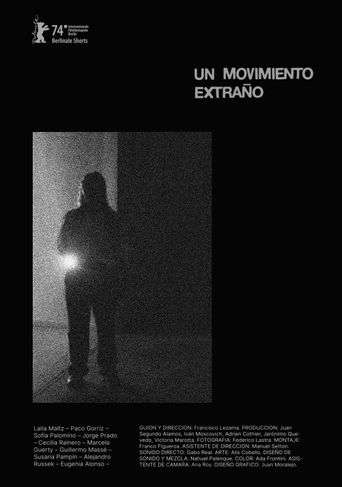 Un movimiento extraño Poster