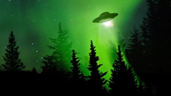  Hunting UFOs: Investigating Alien Hotspots Poster