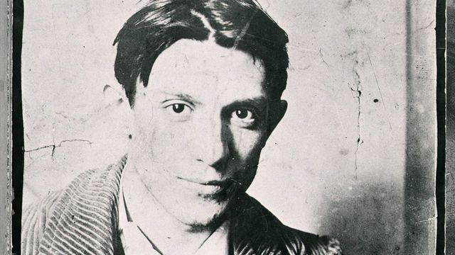 Exhibition on Screen: Young Picasso Backdrop