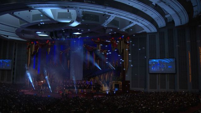 20 Years of Christmas With The Tabernacle Choir Backdrop