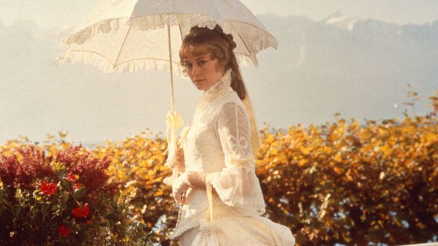 Daisy Miller Backdrop