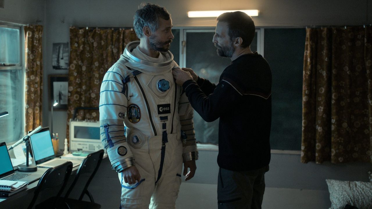 The Astronaut (2023): Where to Watch and Stream Online | Reelgood