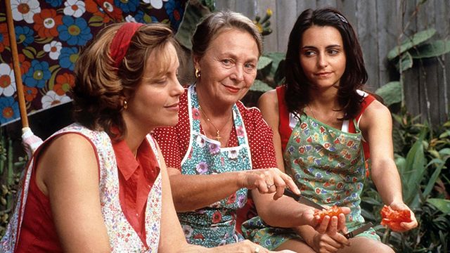 Looking for Alibrandi Backdrop