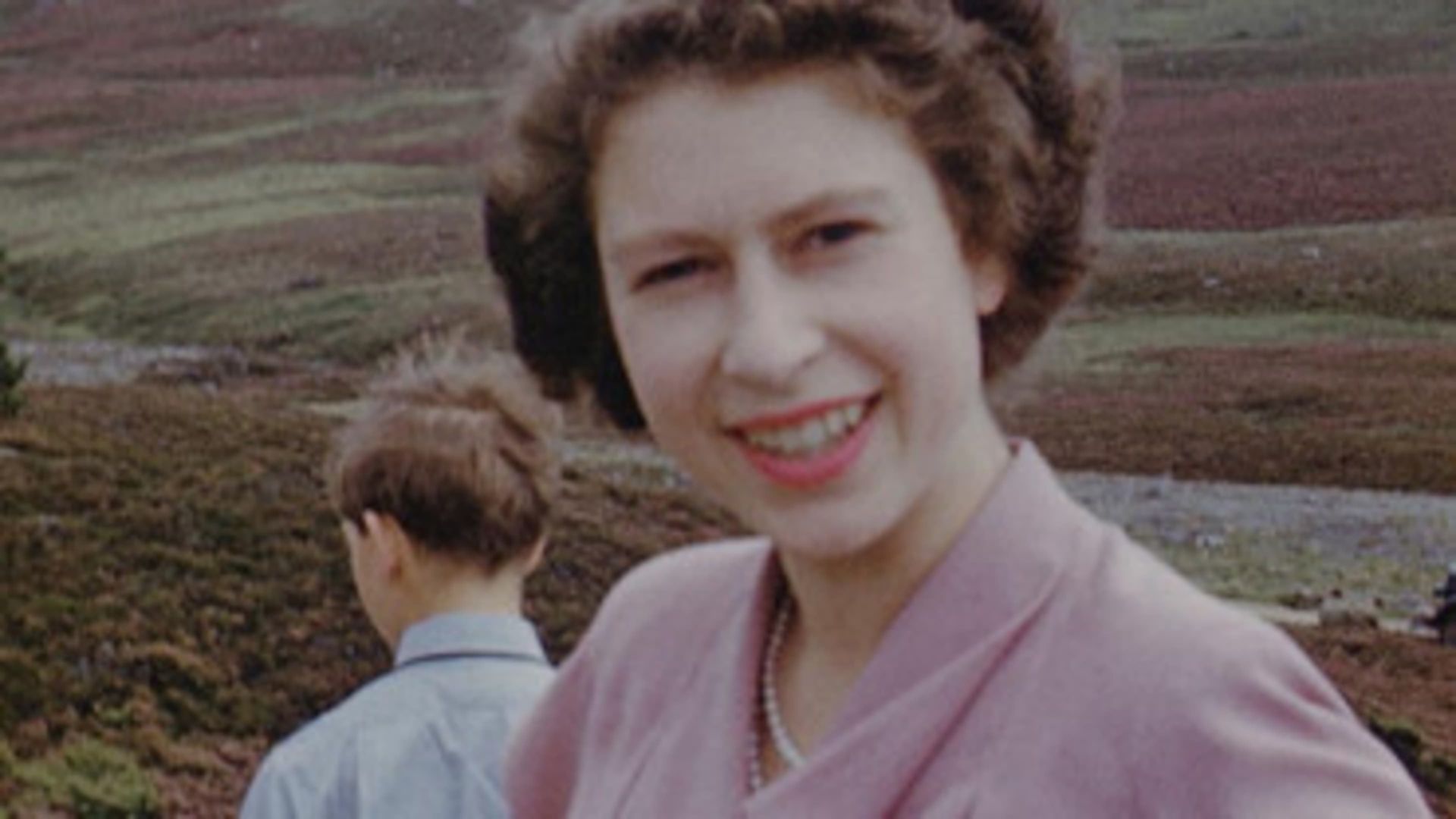 Elizabeth at 90: A Family Tribute Backdrop