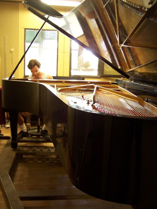 Note by Note: The Making of Steinway L1037 Poster