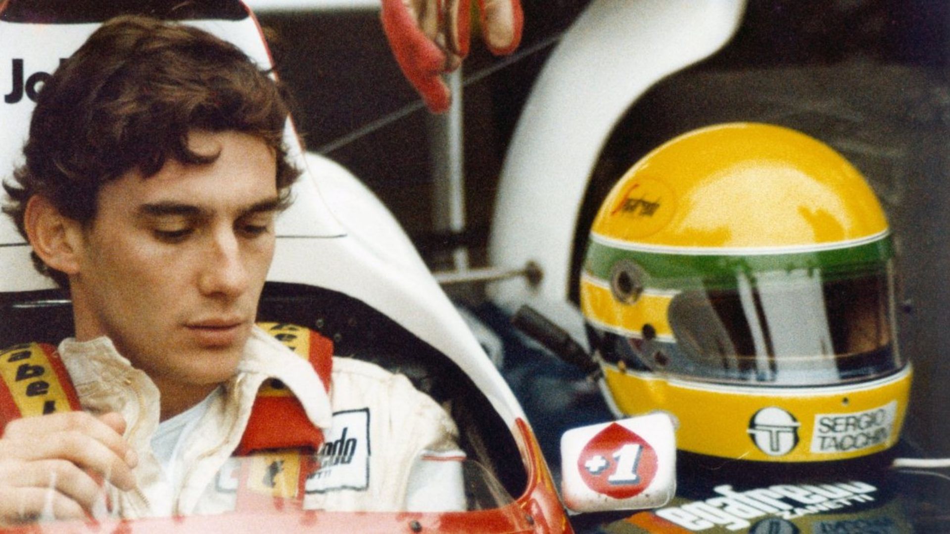 Senna Backdrop