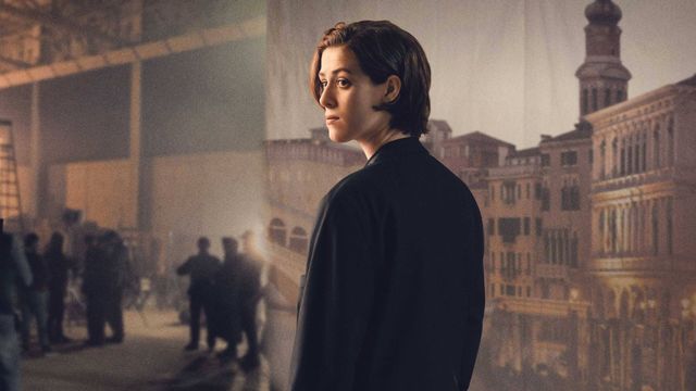 The Souvenir: Part II Backdrop