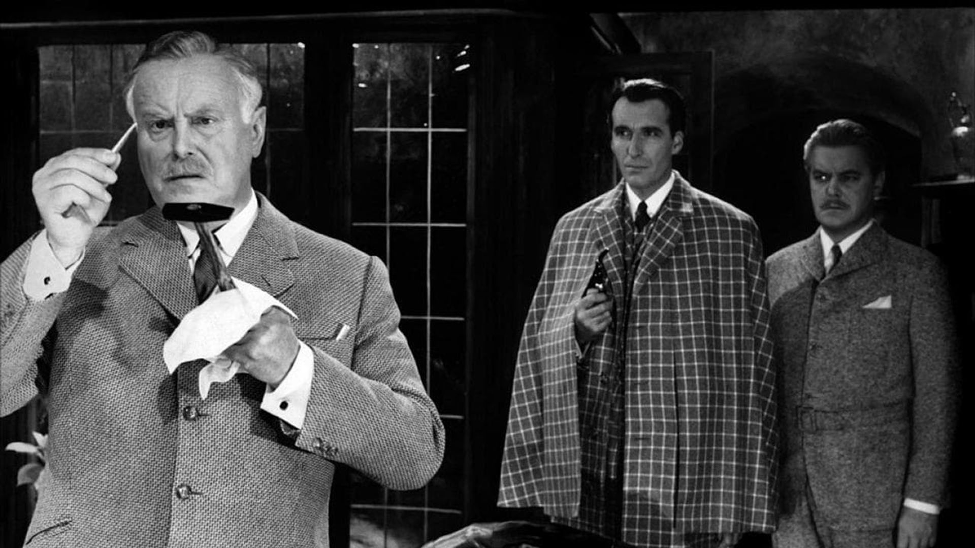 Sherlock Holmes and the Deadly Necklace Backdrop