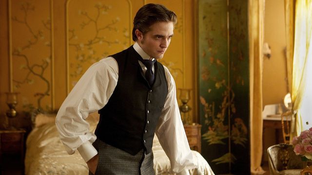 Bel Ami Backdrop