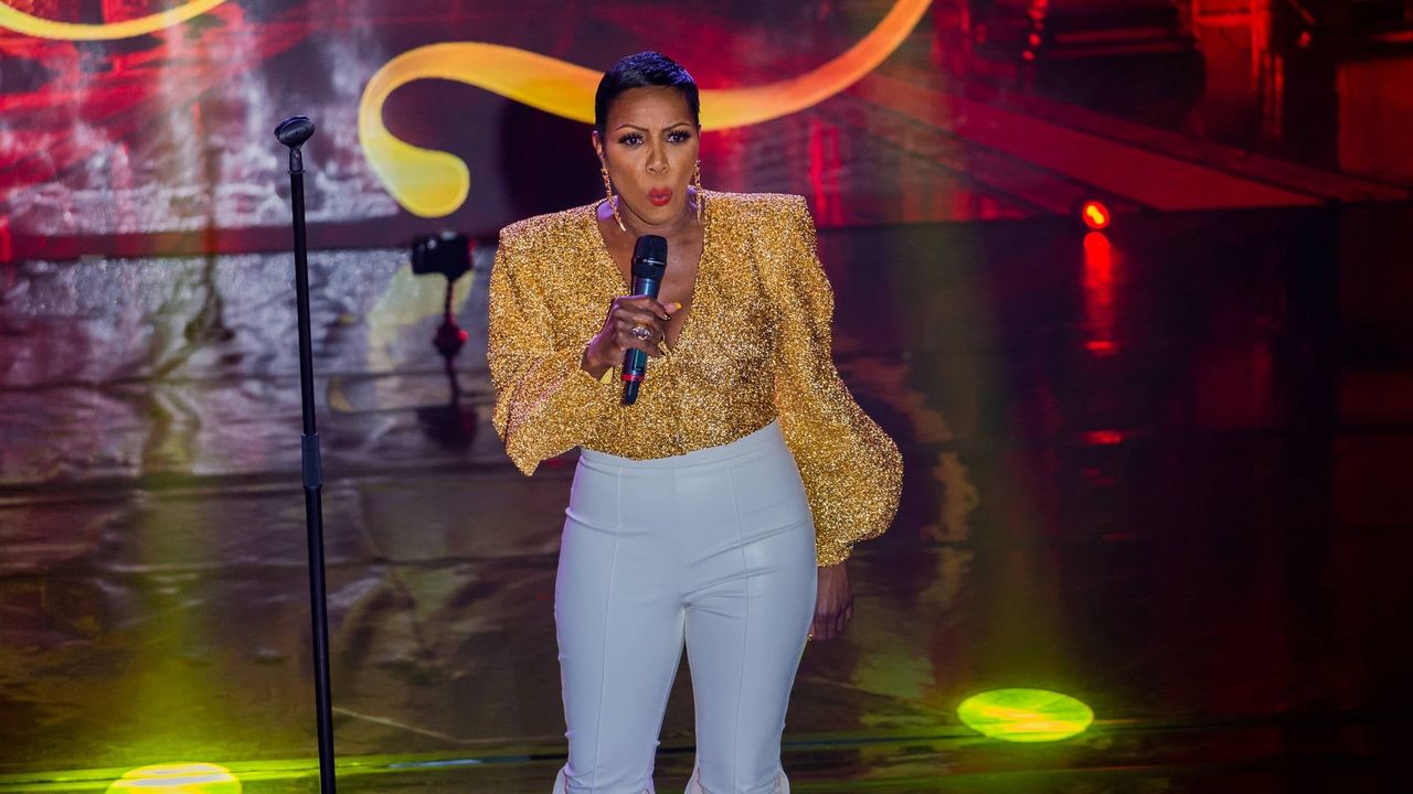 Sommore: A Queen with No Spades Backdrop