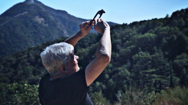 Curse of the Man Who Sees UFOs Backdrop