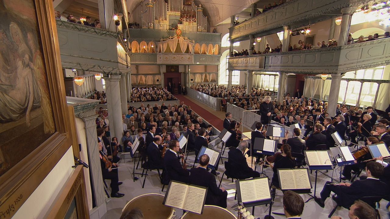  Foto zu Berliner Philharmoniker - Europakonzert 2016: Where to Watch and Stream 