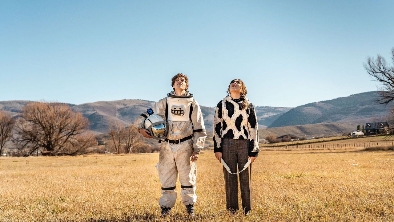 Watch 'Alien: Earth' Online: Watch It Now Before It'S Gone! - mpge7k9