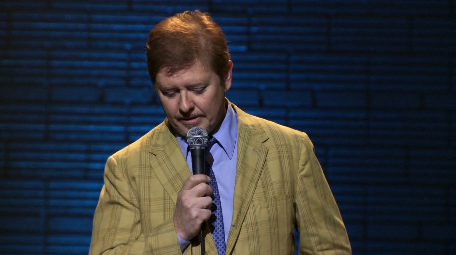 Dave Foley: Relatively Well Backdrop