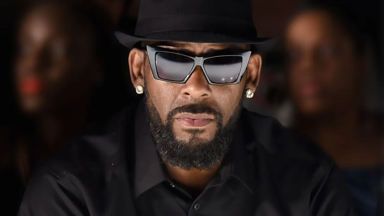 R Kelly: Sex, Girls and Videotapes (2018): Where to Watch and Stream Online  | Reelgood