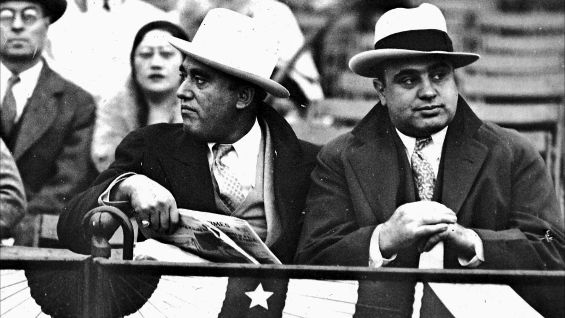 Al Capone: Icon Backdrop