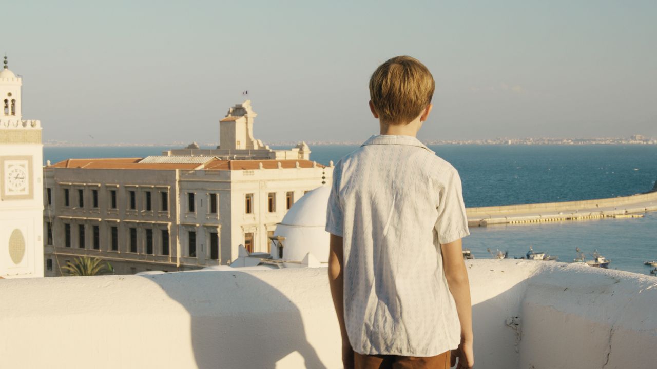 Le Petit Blond De La Casbah (2023): Where To Watch And Stream Online ...