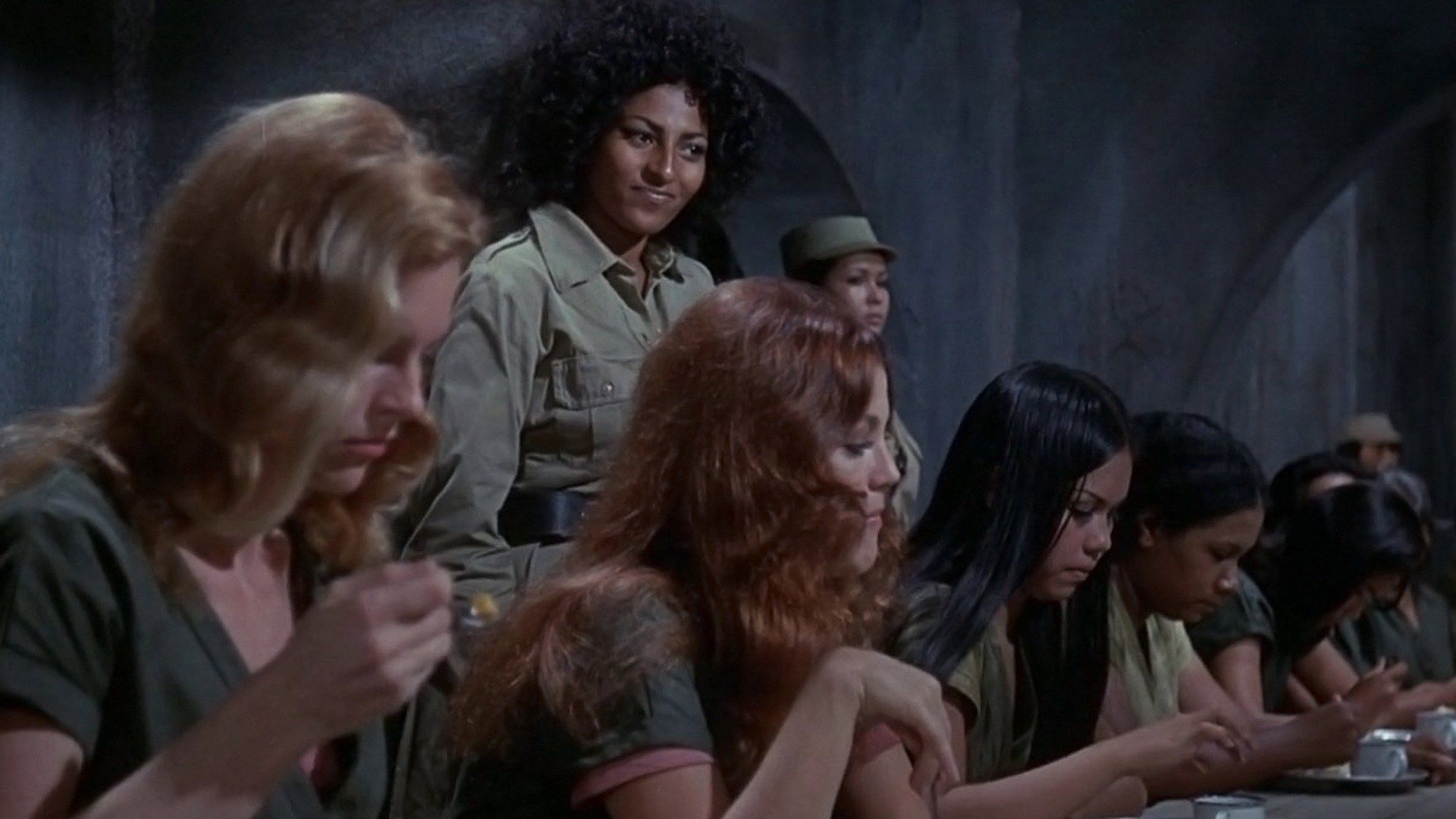 Women in prison. Пэм Гриер women in Cages 1971. Гриер, Пэм женщины в клетках.