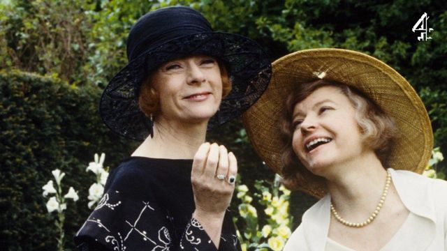 Mapp & Lucia Backdrop