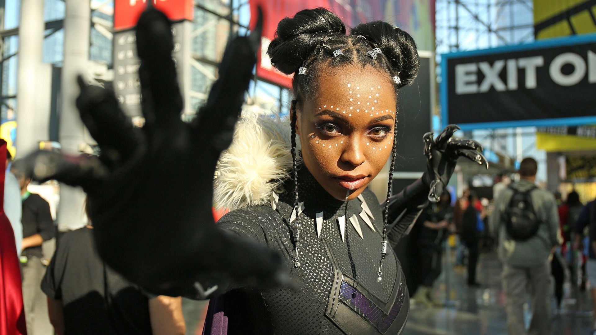 Marvel 616 Backdrop