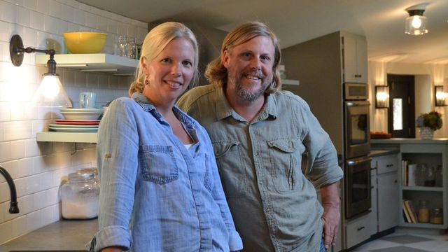 American Rehab: Virginia Backdrop