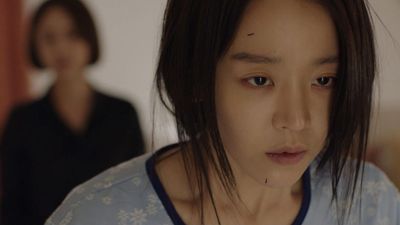 Season 01, Episode 03 Yeon Seo Receives Cornea Donation