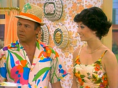 Season 10, Episode 22 Neil Sedaka