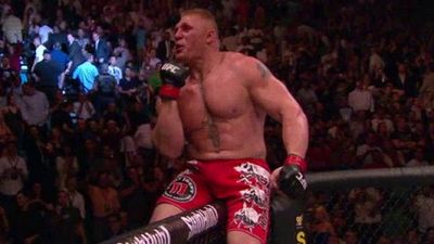Season 02, Episode 10 UFC 116: Lesnar vs. Carwin