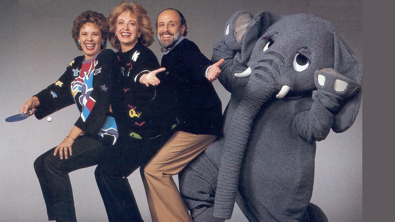 Sharon, Lois & Bram's Elephant Show Backdrop