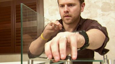 Season 2011, Episode 37 From Bedroom to Bathroom