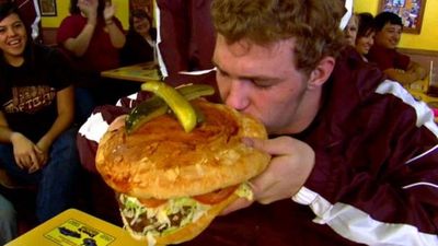Season 02, Episode 12 The 800 Pound Burger