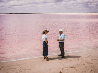 Season 12, Episode 09 Pink