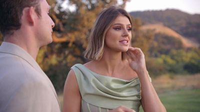 Season 09, Episode 15 Engagement Party Crashers