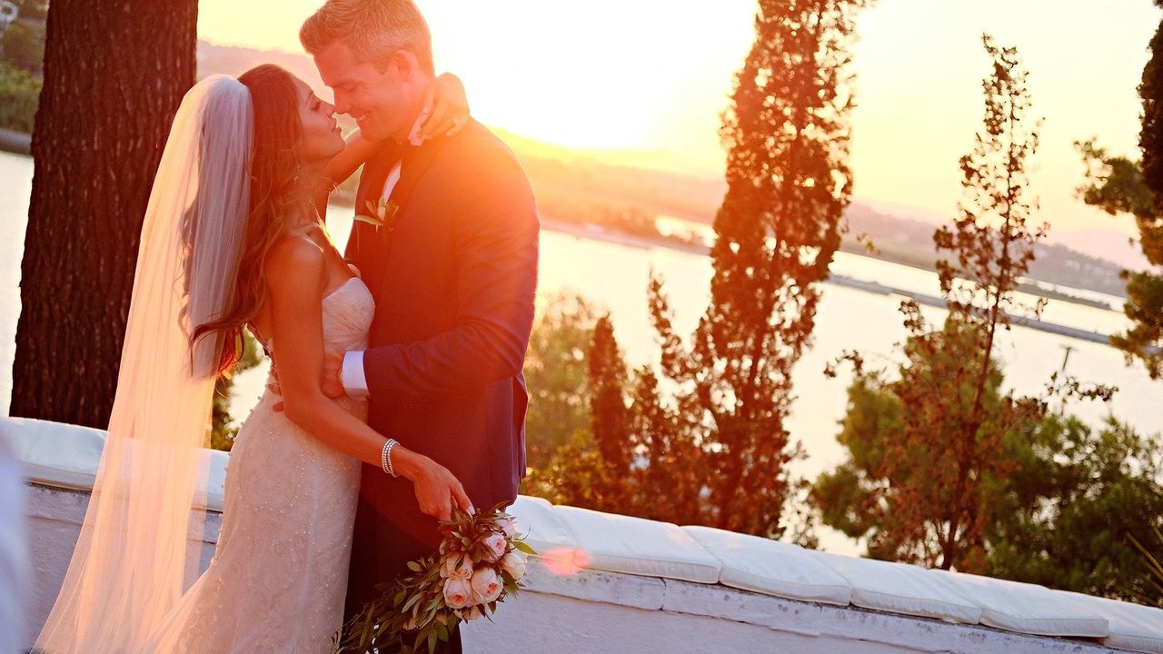 Million Dollar Listing New York: Ryan's Wedding Backdrop