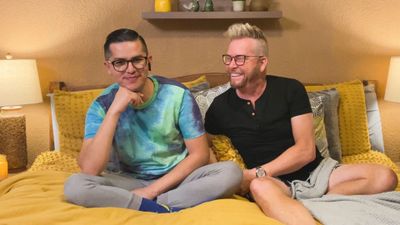 Season 19, Episode 02 My Girlfriend's Girlfriend