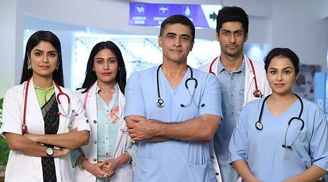 Sanjivani 2 review: Surbhi Chandna-Namit Khanna's fresh pairing and good  old nostalgia make it a must watch - India Today