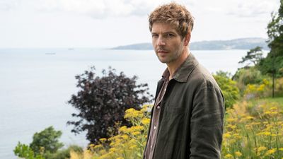 Season 01, Episode 01 Episode #1.1