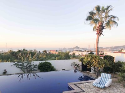 Season 10, Episode 07 Mexico Life: Fresh Start in Cabo San Lucas