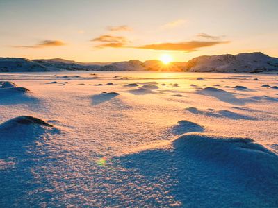Season 12, Episode 10 What on Earth?: Arctic Hunters of Norway