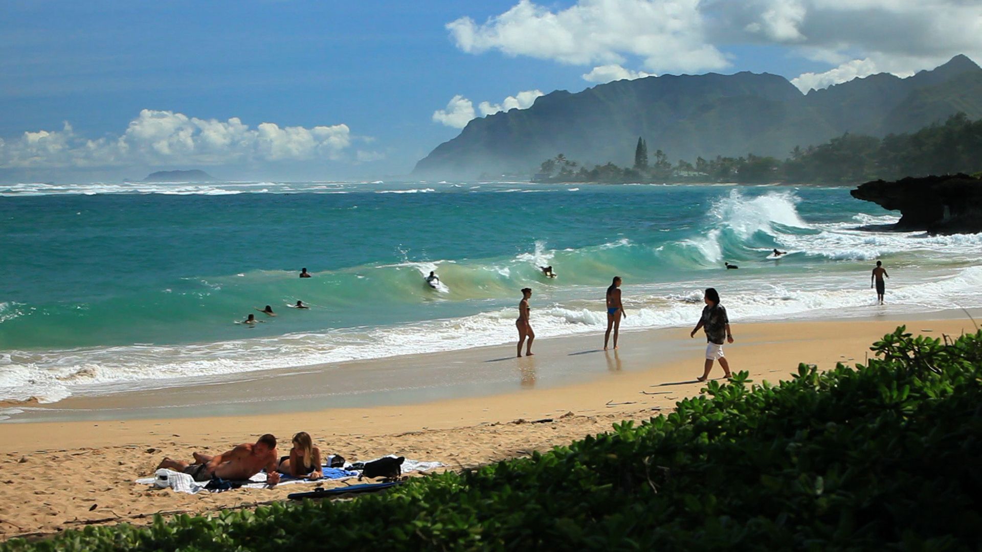 Hawaii: Inside Paradise Backdrop