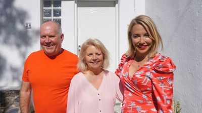 Season 2020, Episode 60 Adra, Spain