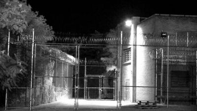 Season 01, Episode 04 Holmesberg Prison