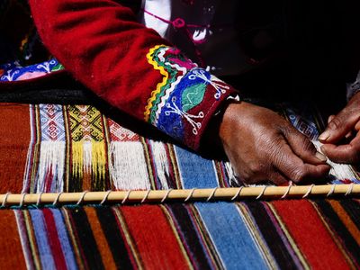 Season 01, Episode 34 Ancient Andean Textiles