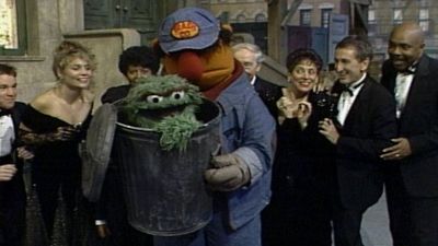 Season 22, Episode 101 Grouch Appreciation Day