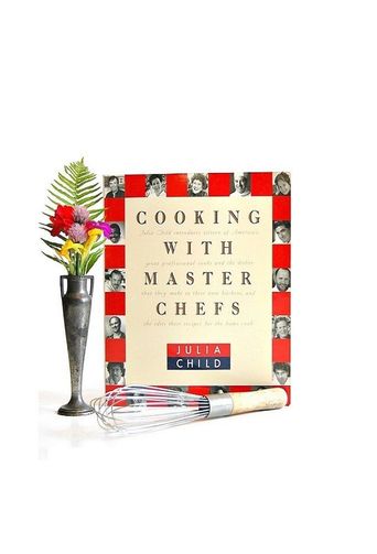  Julia Child: Cooking with Master Chefs Poster