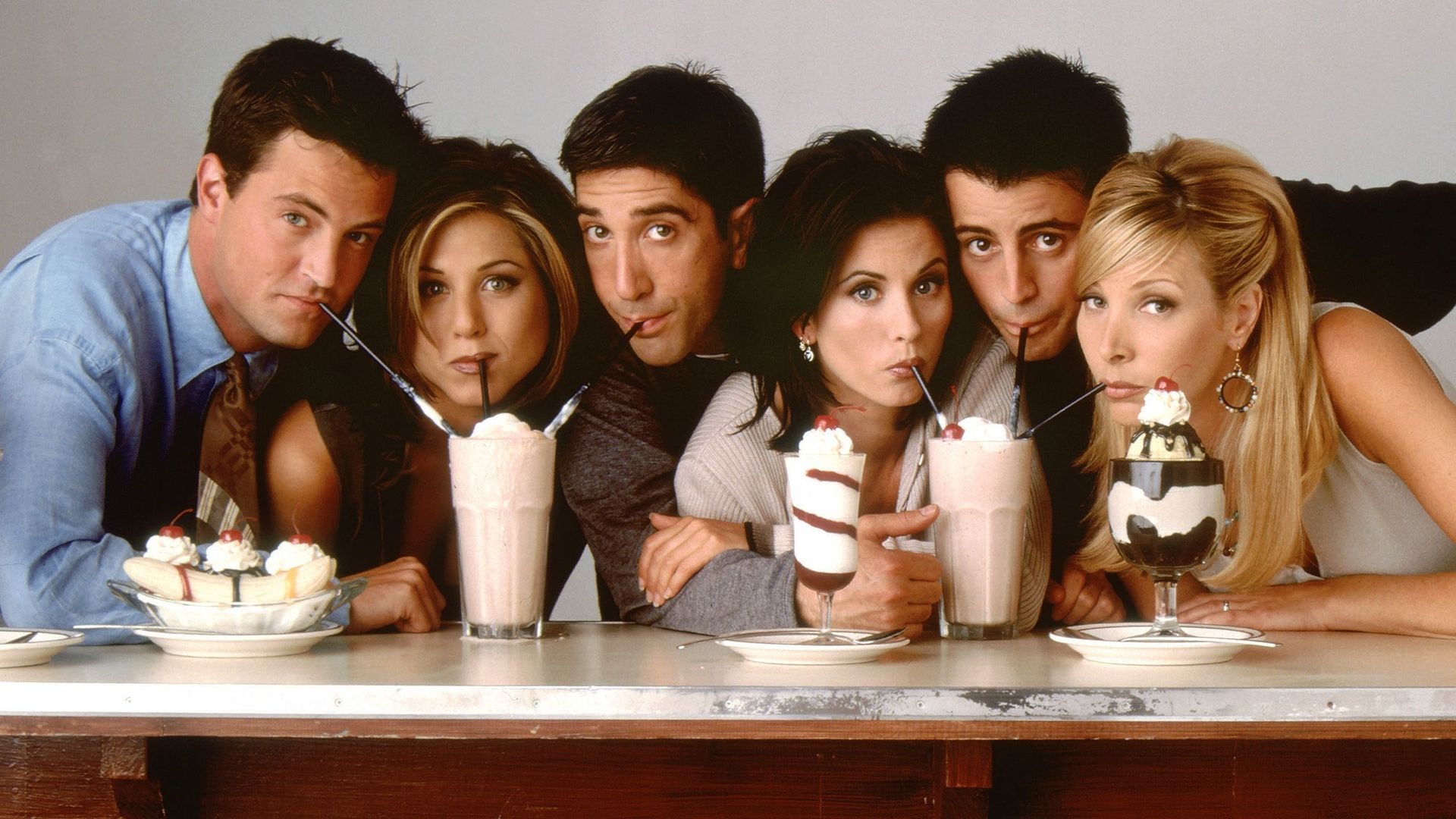 Friends - Watch Episodes on HBO MAX, fuboTV, TBS, DIRECTV STREAM, TVision,  and Streaming Online | Reelgood