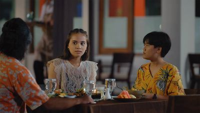 Season 01, Episode 10 Bangkit Agar Tidak Pailit